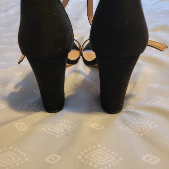 Madden Girl ankle strap heels - Picture 2 of 5